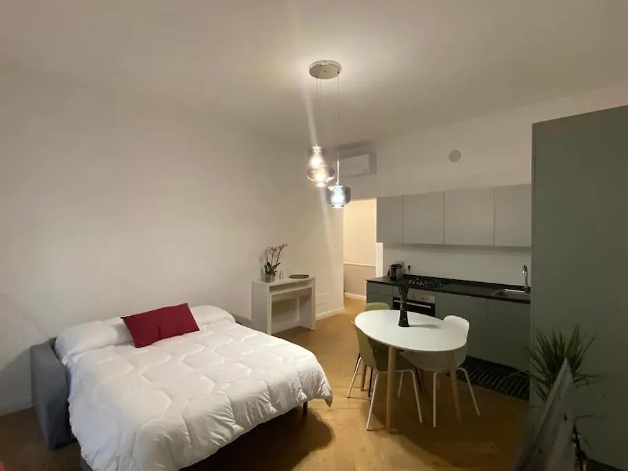 Firenze, Comodo Appartamento A Coverciano Italy
